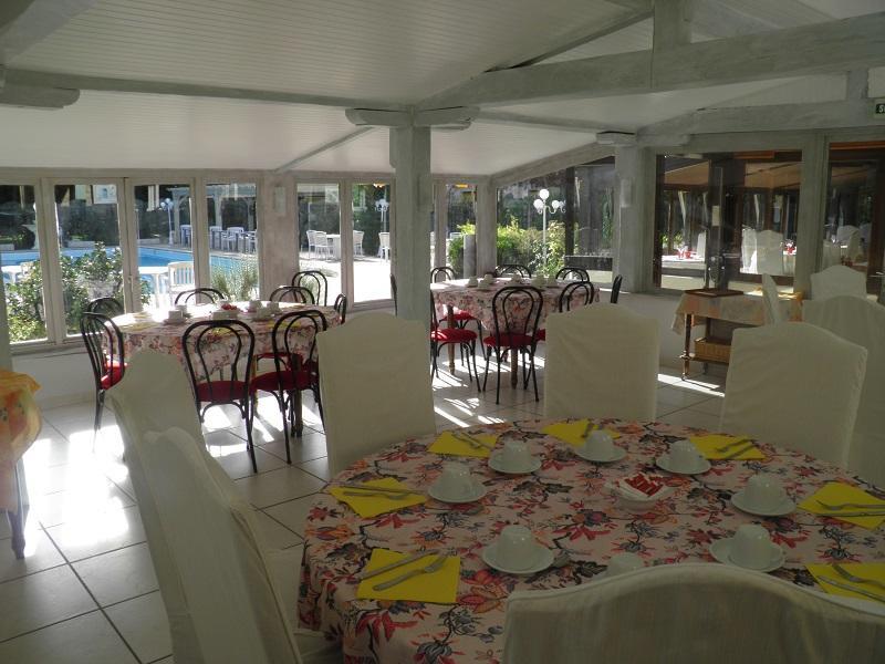 Le Relais De Montignac Otel Dış mekan fotoğraf